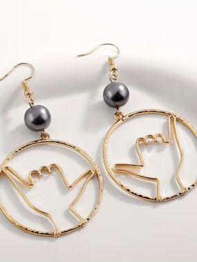 Gold Pearl Shaka Hand Earrings | Hawaiian, Islander Style